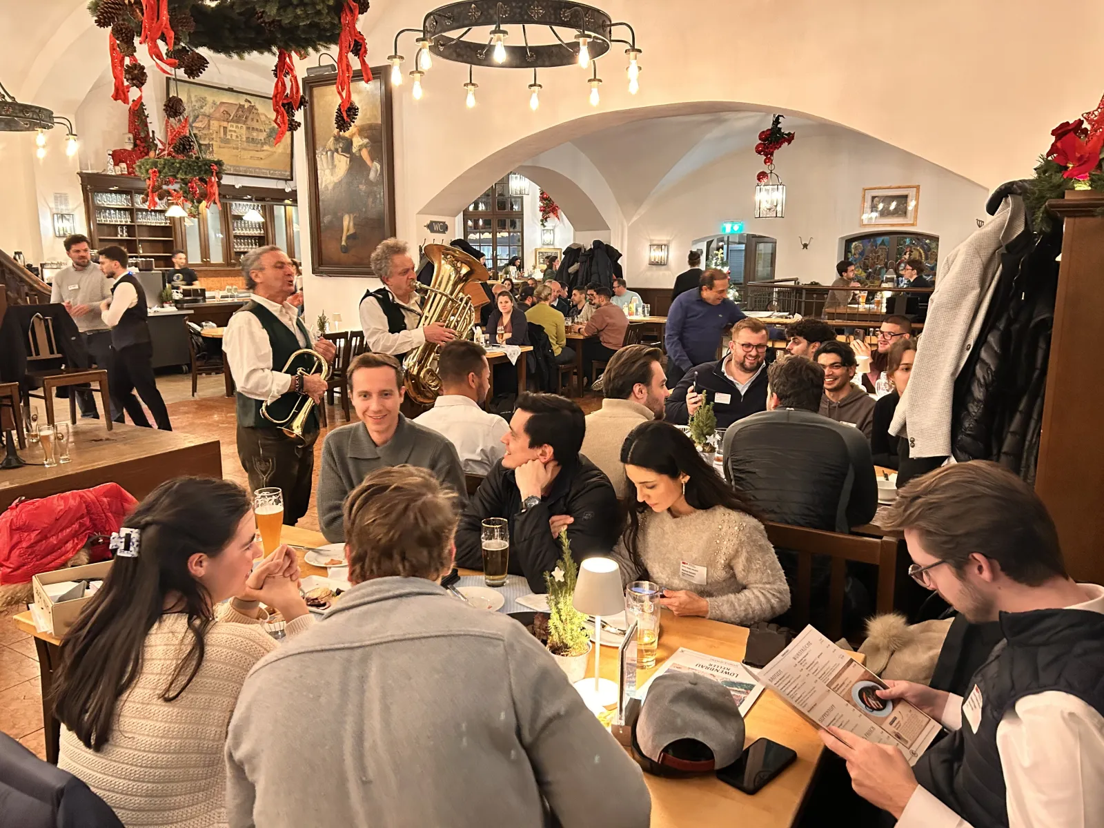 Alumni-Chapter im Löwenbräukeller