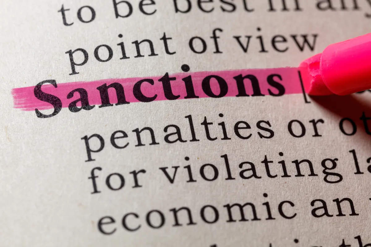 Blog_Denkraum_Internationale Sanktionen als Prüfstein_Universitaet-Liechtenstein