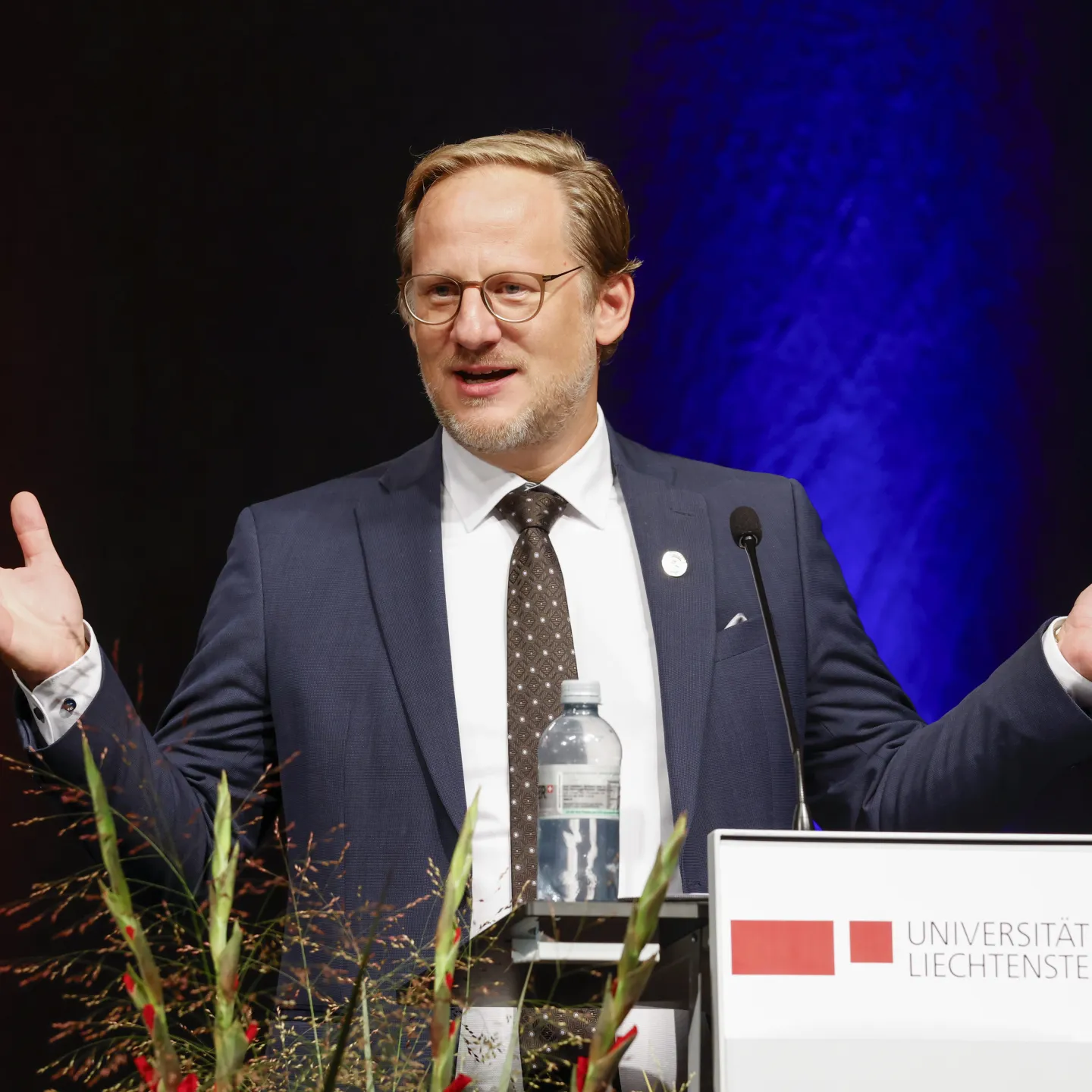 Sebastian Stöckl moderierte die Diplomfeier.