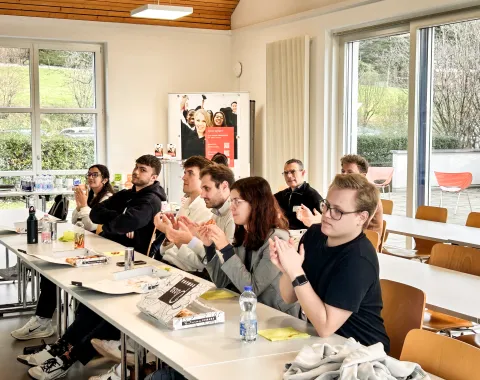 Masterstudierende und Team Wirtschaftsinformatik - Alumni-Talk Master Wirtschaftsinformatik 