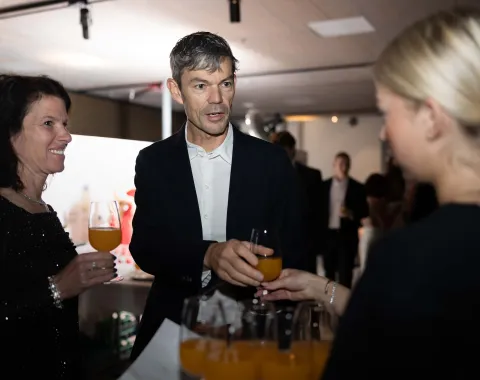 Gäste-Empfang-Getränkeservice-Universität-Liechtenstein