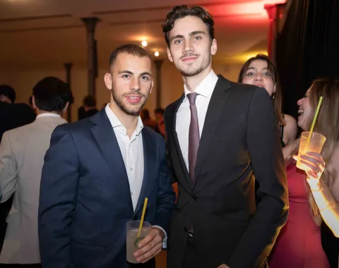 Gaeste-posieren-Uniball-Liechtenstein